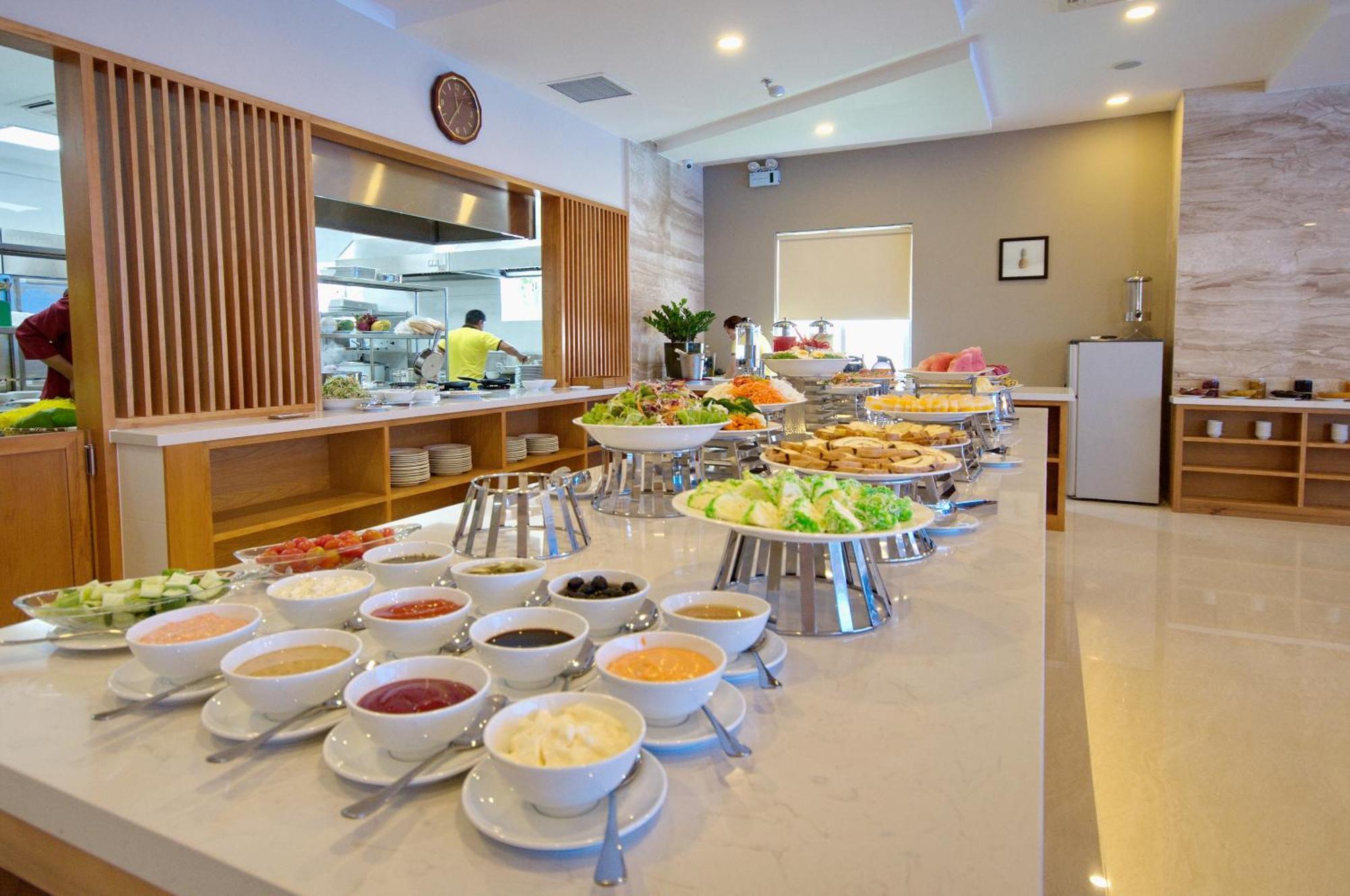 โรงแรมโมนิก้า ยาจาง ญาจาง ภายนอก รูปภาพ