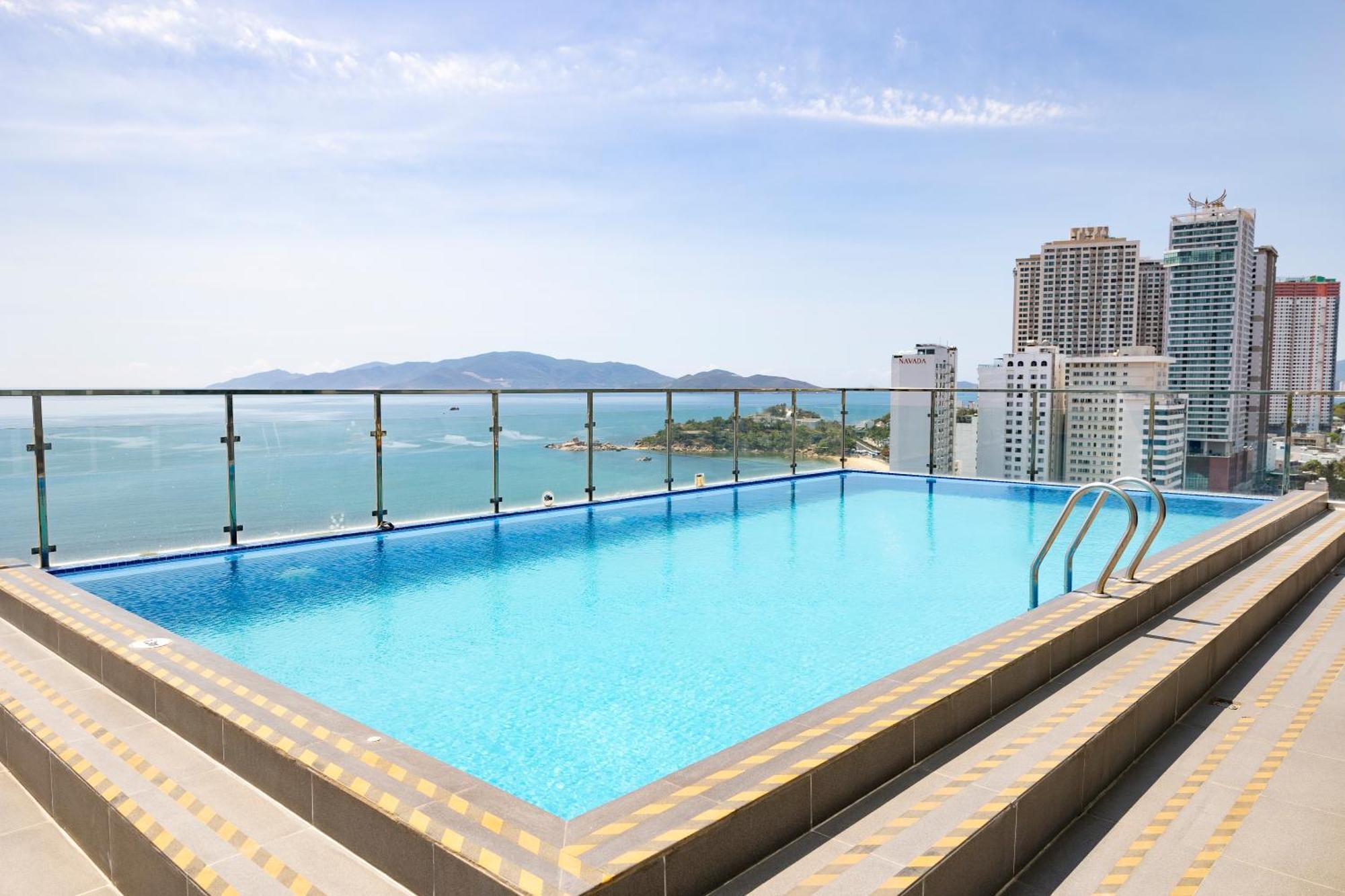 โรงแรมโมนิก้า ยาจาง ญาจาง ภายนอก รูปภาพ
